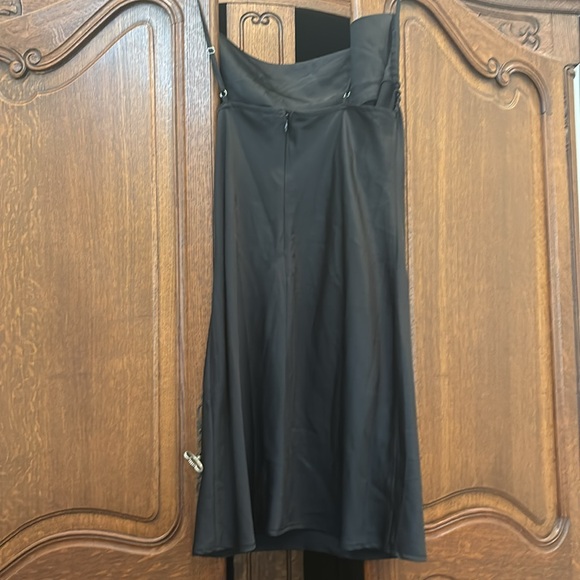 Black slip dress size medium spaghetti straps - Picture 5 of 5